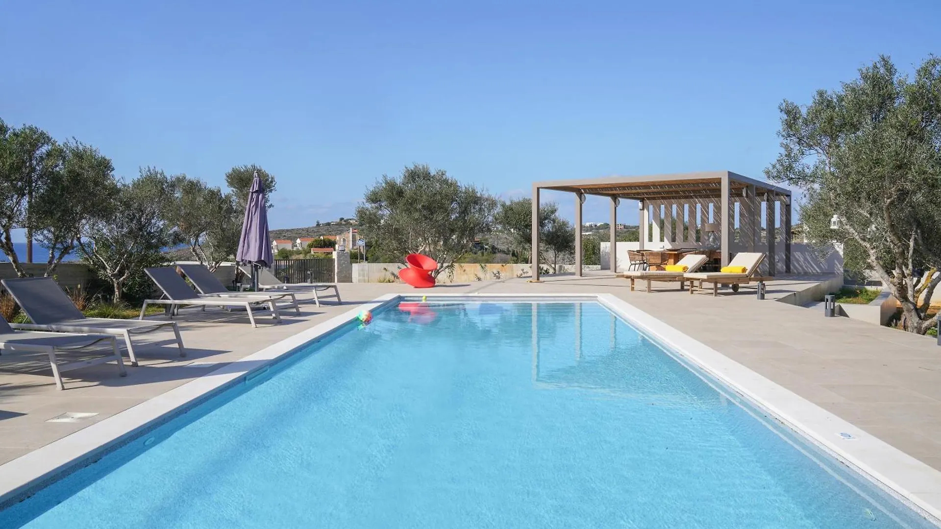 Villa Tersanas Mare Yellow